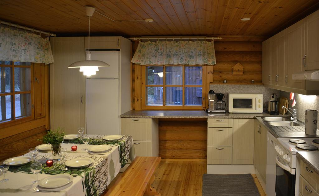 Lomapesae Cottages Pertunmaa 客房 照片