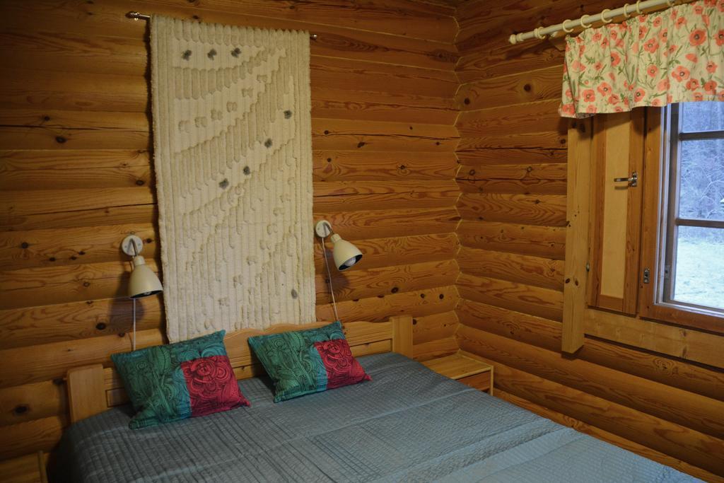 Lomapesae Cottages Pertunmaa 客房 照片