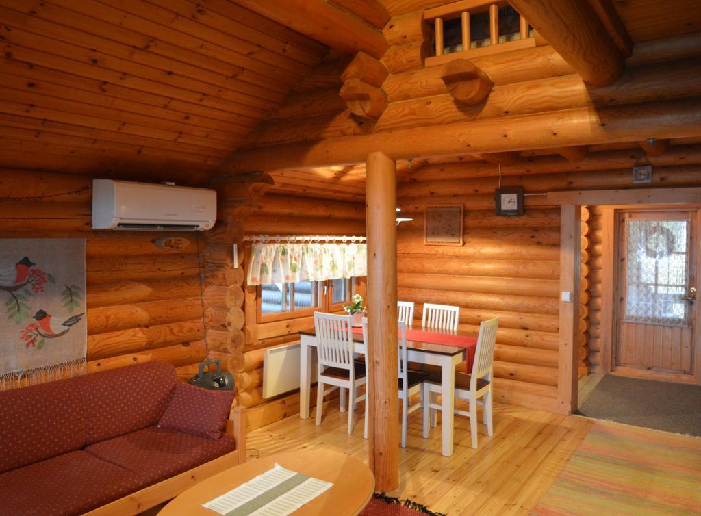 Lomapesae Cottages Pertunmaa 客房 照片
