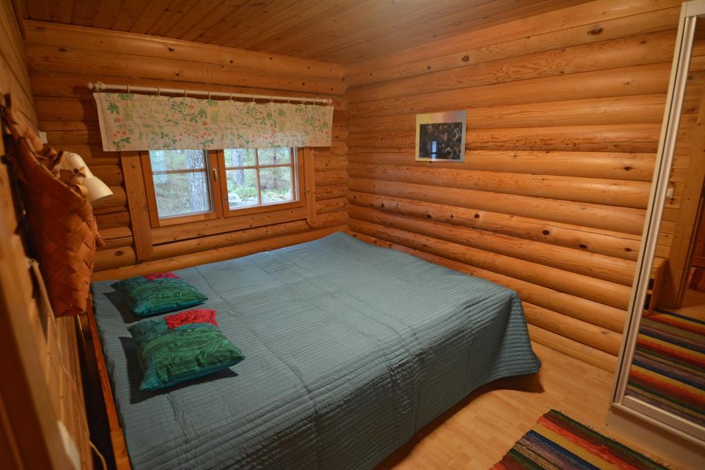 Lomapesae Cottages Pertunmaa 客房 照片