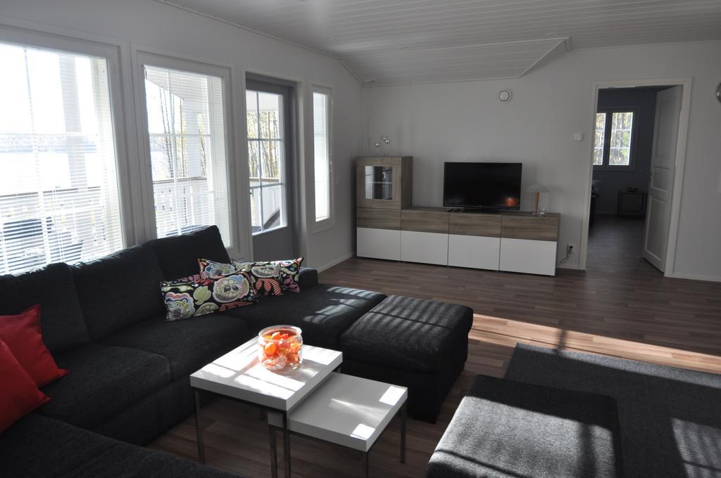 Lomapesae Cottages Pertunmaa 客房 照片