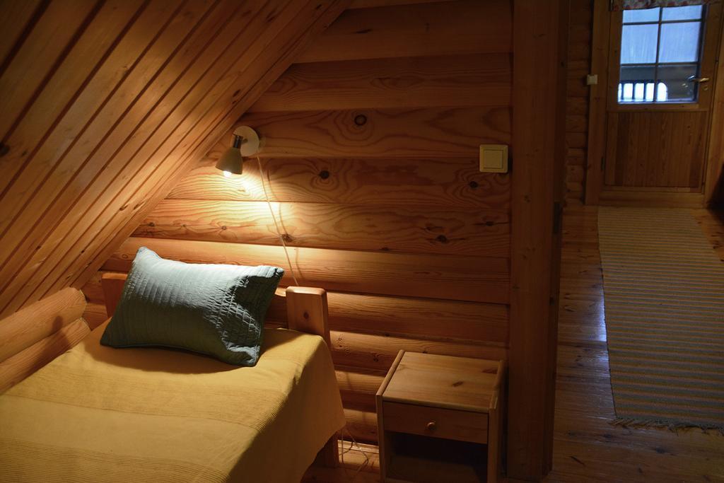Lomapesae Cottages Pertunmaa 客房 照片