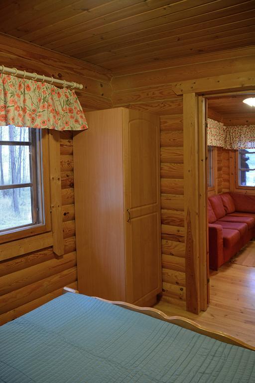 Lomapesae Cottages Pertunmaa 客房 照片