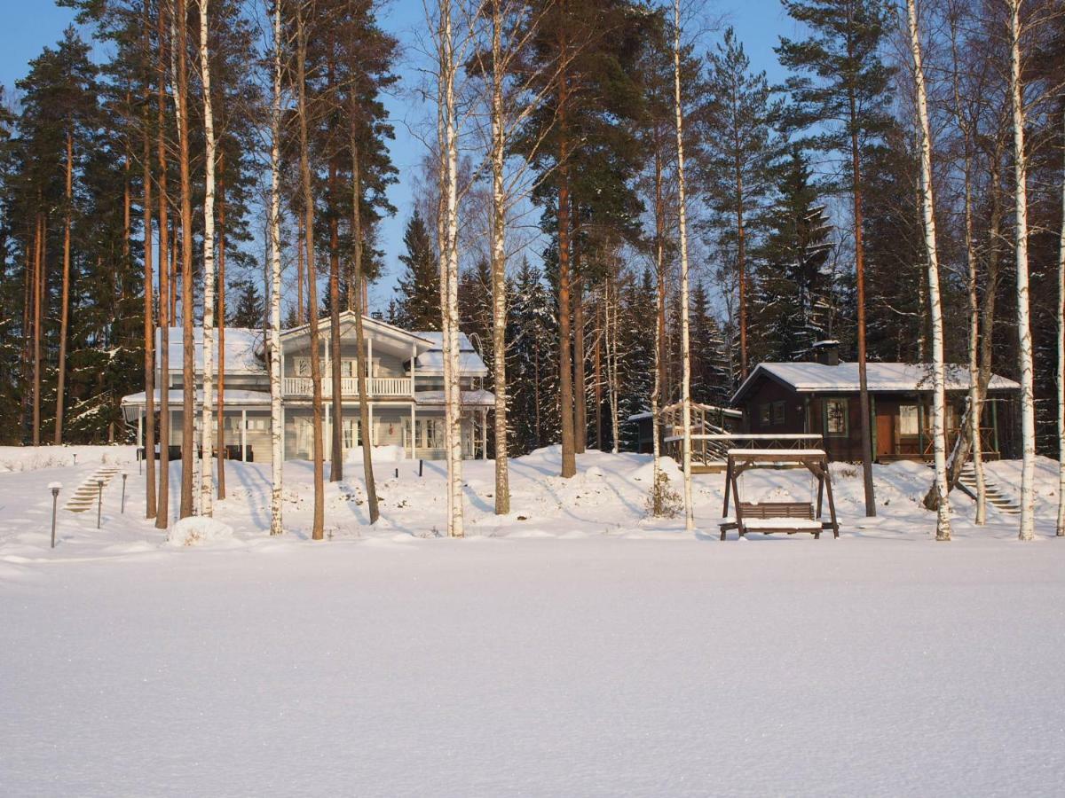 Lomapesae Cottages Pertunmaa 外观 照片